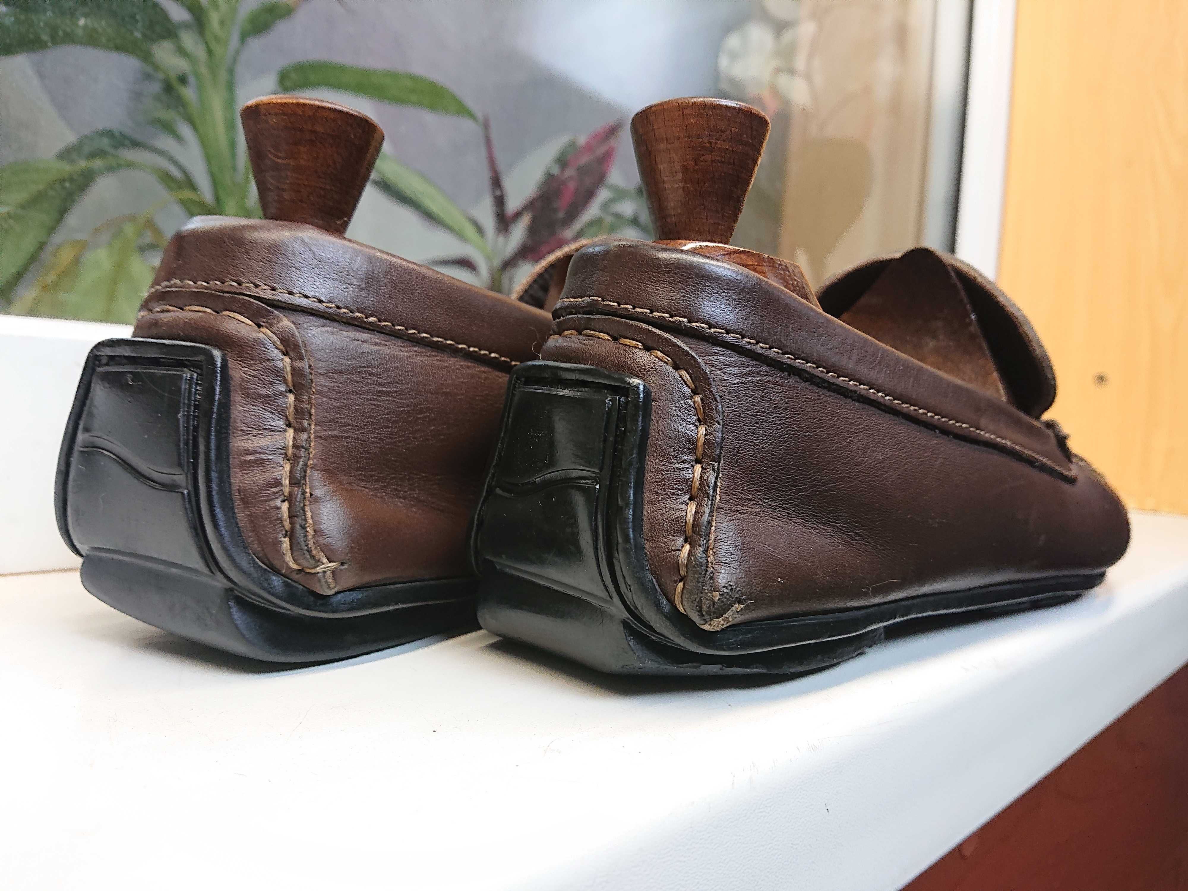 Легкие  удобные  кожаные мокасины " CATESBY ". Оригинал. Англия. 43 р.