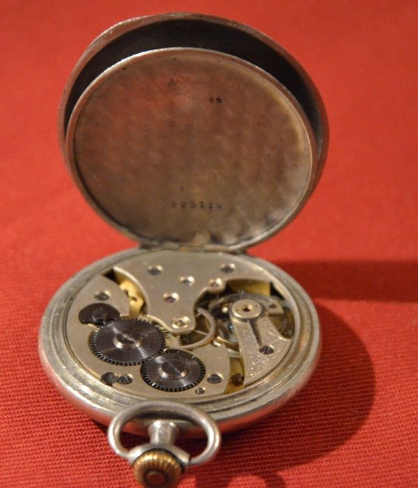 Szwajcarski zegarek kieszonkowy marki „Azeta Watch