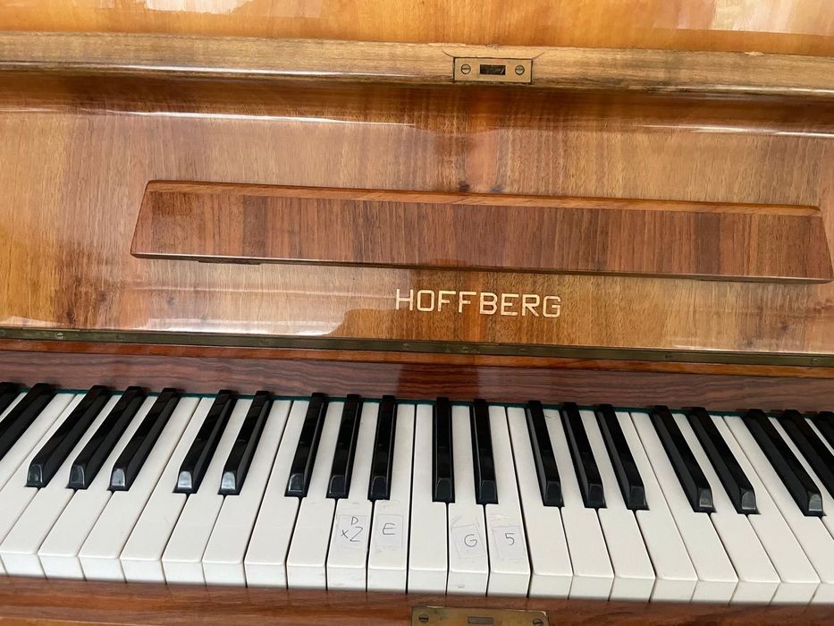 Pianino Hoffberg Legnica