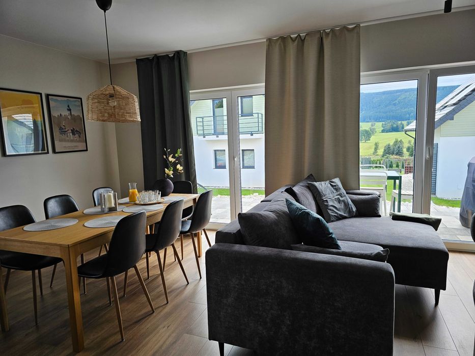 Domek z widokiem na góry, sauna, jacuzzi, Sudety, weekend Zieleniec