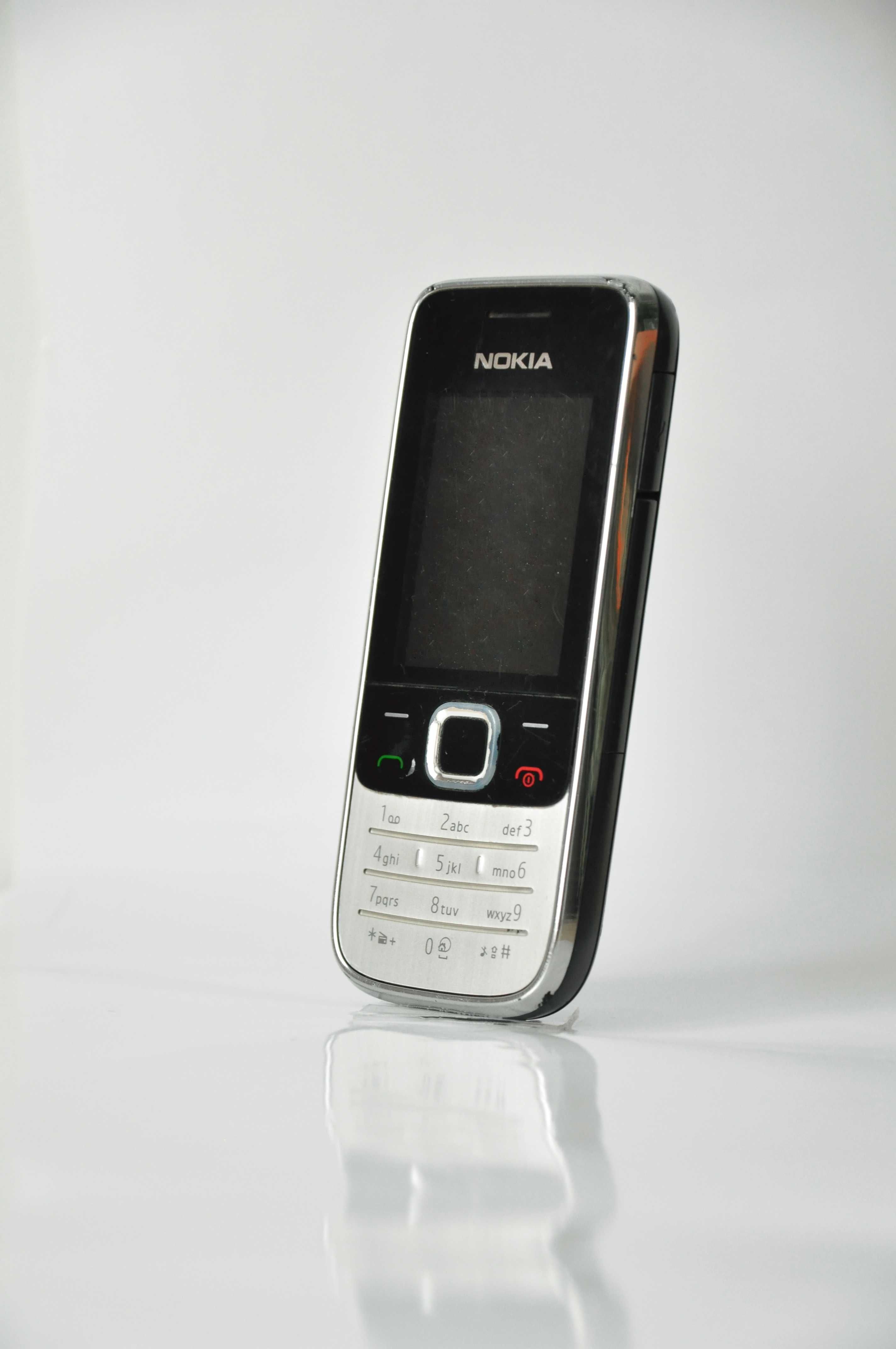 telefon komórkowy NOKIA 2730 classic, czarna srebrna stan bardzo dobry