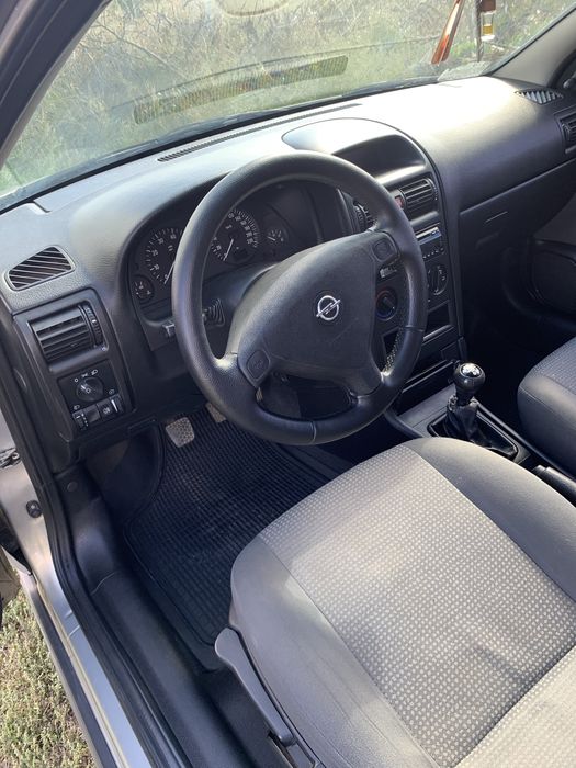 Автомобіль Opel Astra