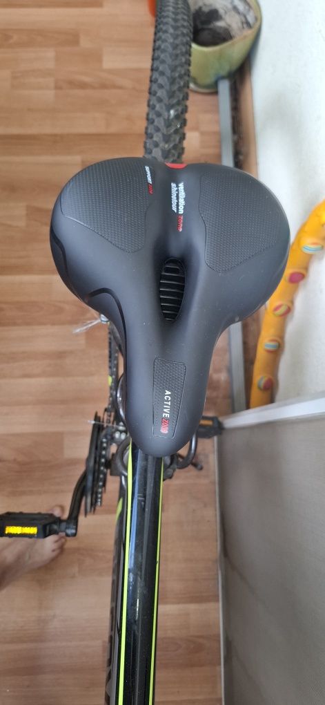 Велосипед Discovery Amulet 27.5" б/у