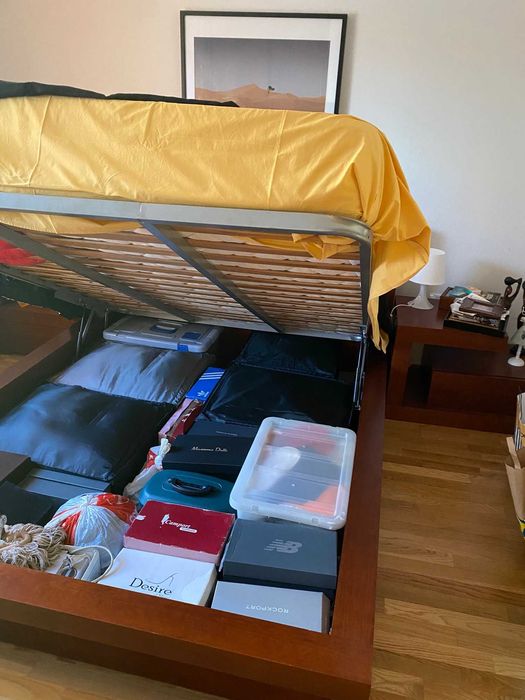 Cama casal CEREJEIRA com arrumos(Muito bom estado e qualidade)