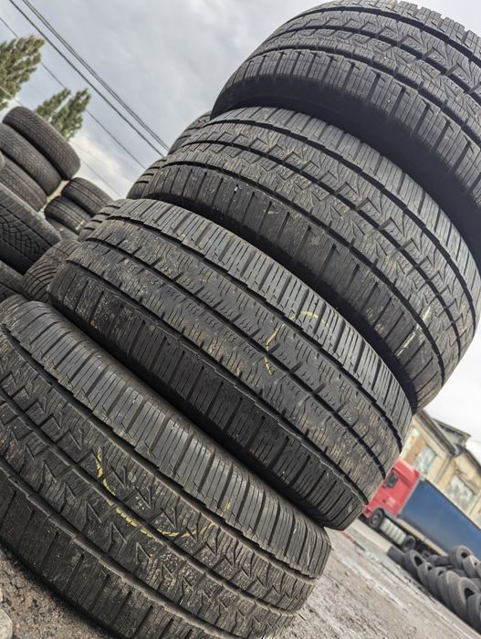 255/55R18C Continental Camper