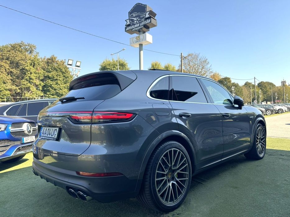 Porsche Cayenne E-Hybrid