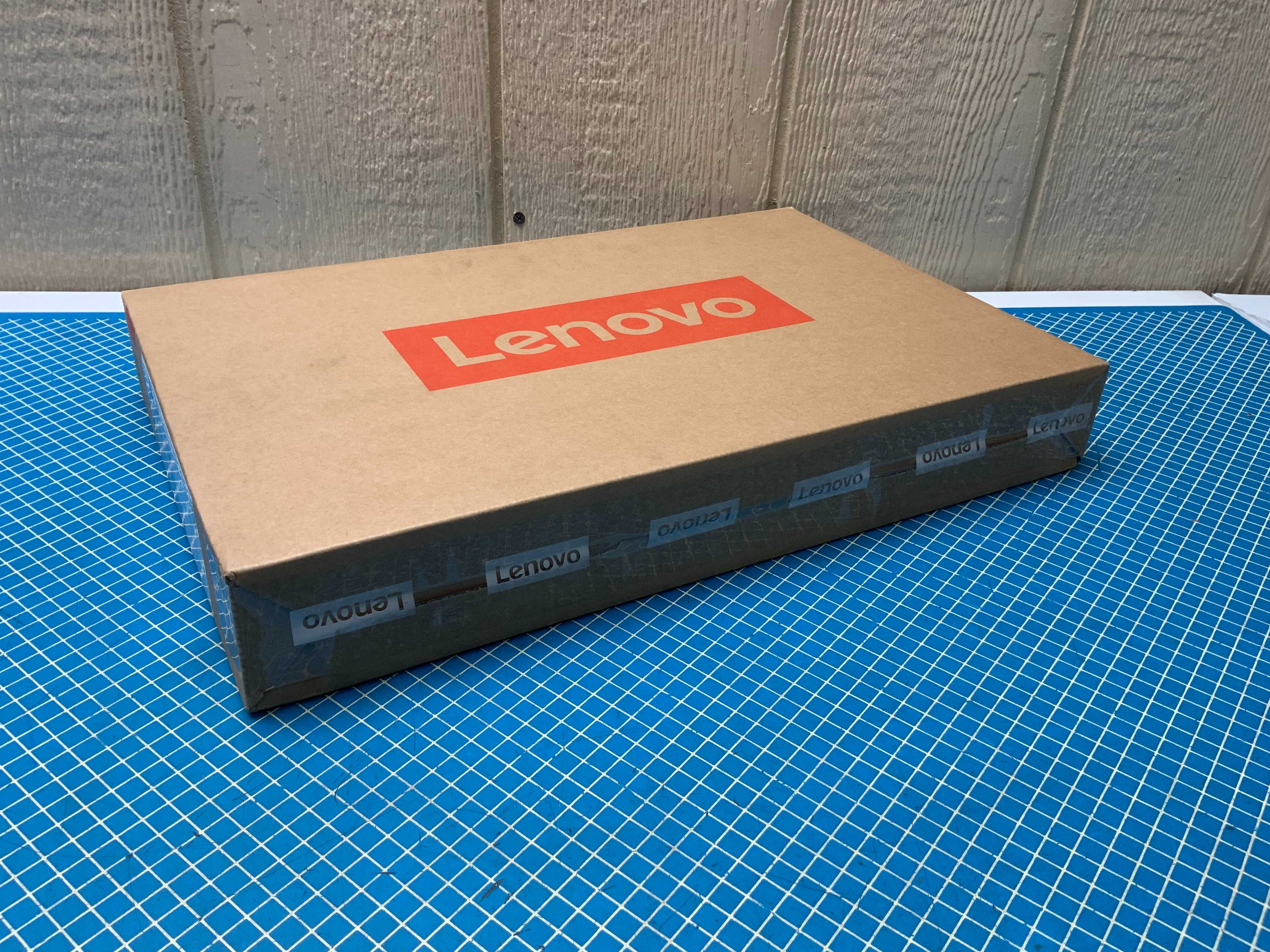 Lenovo IdeaPad 5 2-in-1, 14" IPS Glass, Ryzen 7 8845HS, 16GB, 1TB SSD