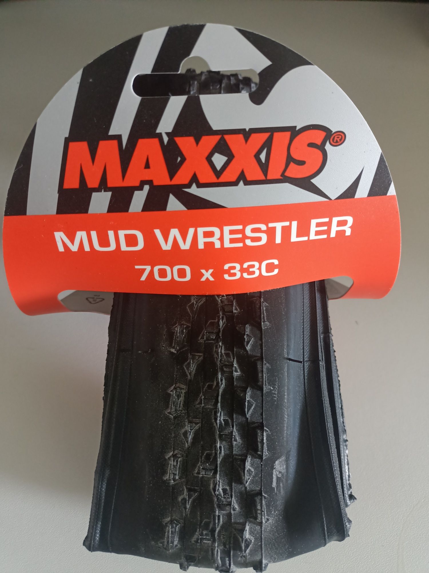 Opona MTB  Maxxiss Musi Wrestler  700x33