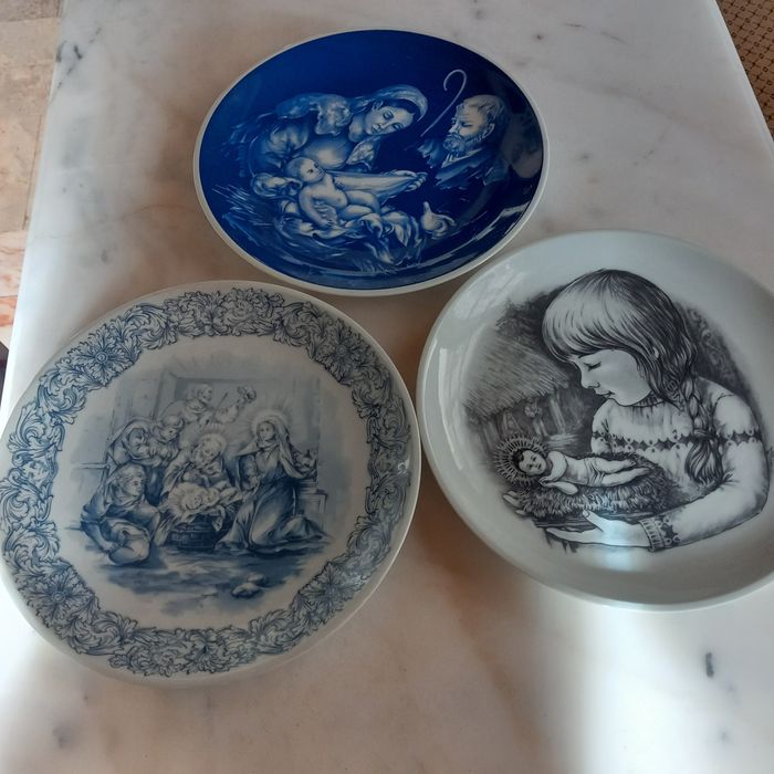 Pratos de Natal V.A 1976,77 e 78, novos