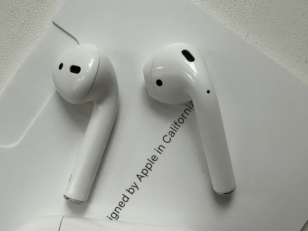 Навушники Airpods