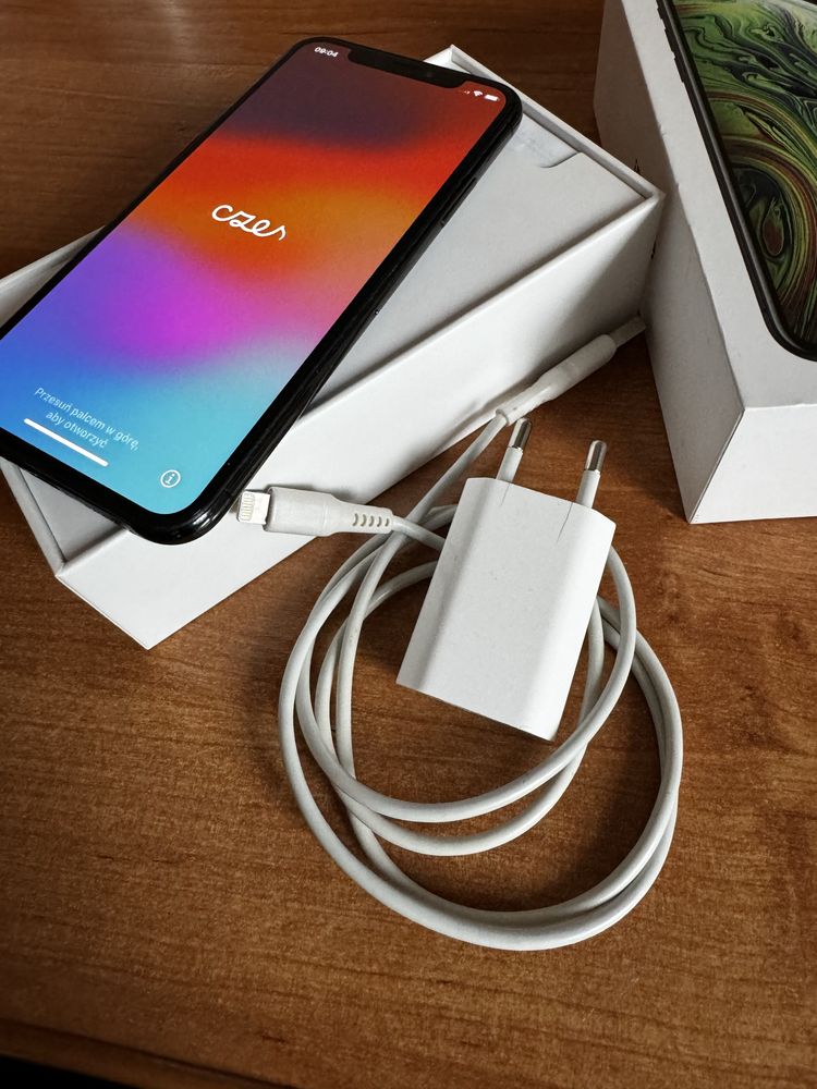 Iphone Xs 64gb wysyłka stan bardzo dobry ladowarka sluchawki