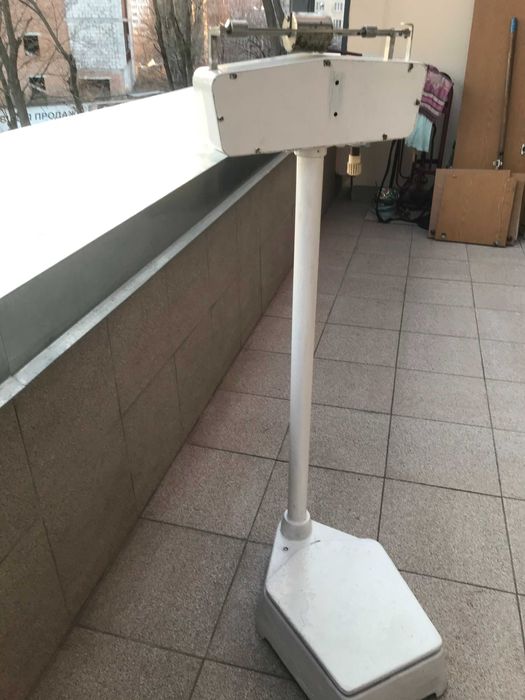 Весы медицинские напольные СССР