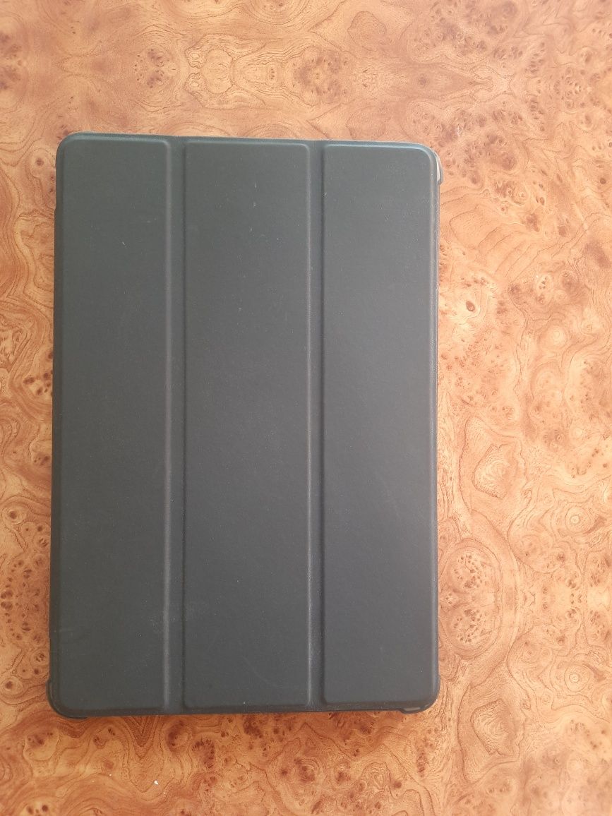 Продам планшет Oskal Pad 10