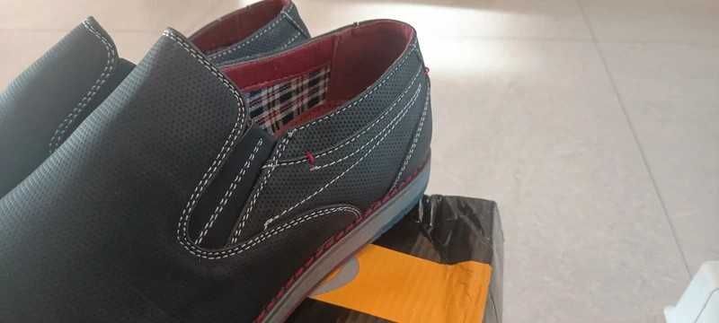 Męskie czarne wsuwane buty półbuty