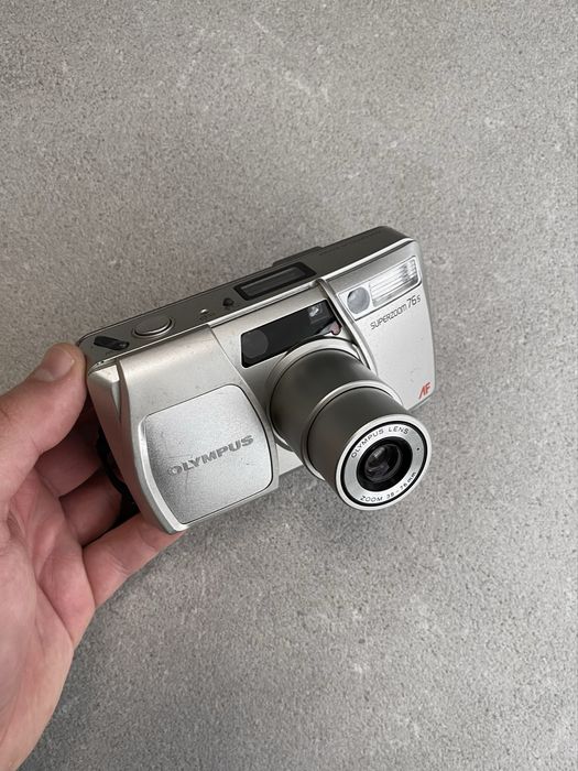 Olympus SuperZoom 76 S | Плівковий Фотоапарат