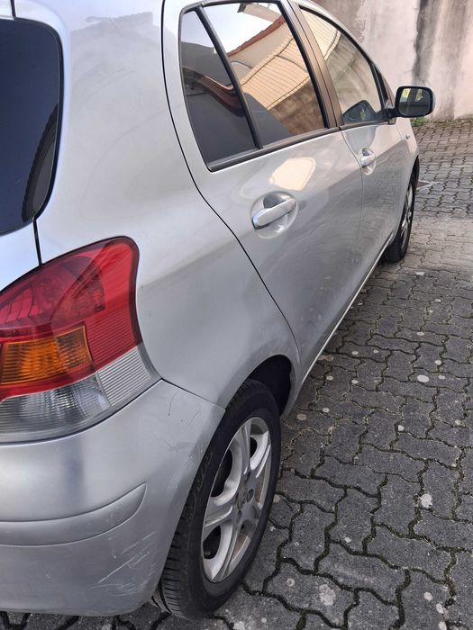 Toyota yaris 85000km