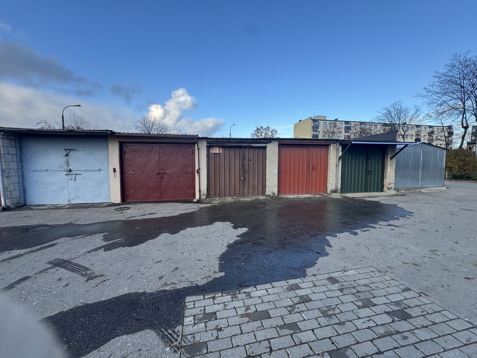 Sprzedam garaż murowany przy ul. Popiełuszki