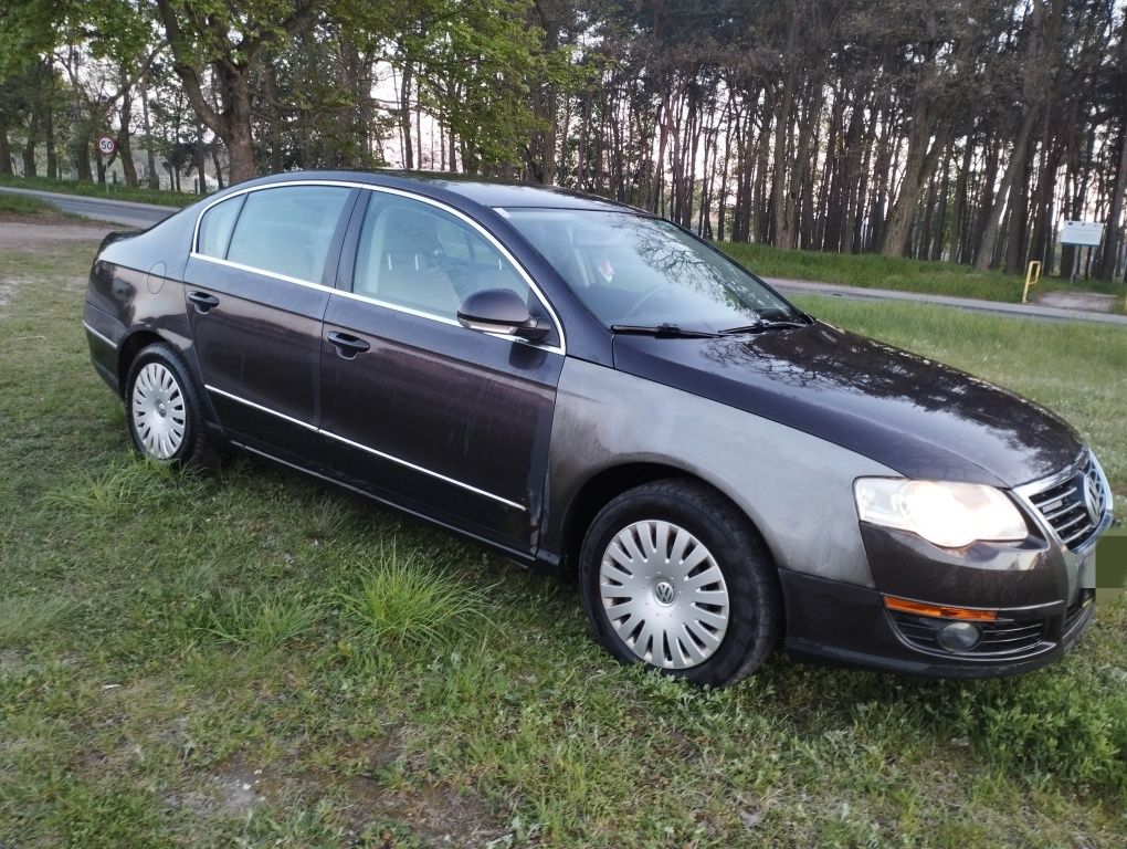 Passat b6 2008r 1.9TDI sedan