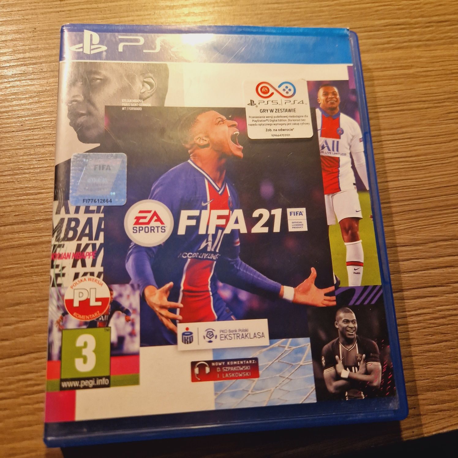 Gra FIFI 21 na PS4