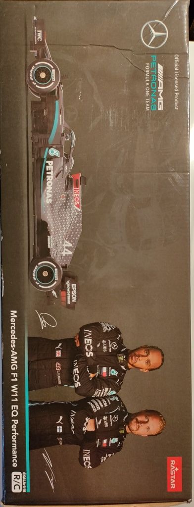 Mercedes AMG F1 W11 EQ, Zdalnie sterowany, Skala1:18.