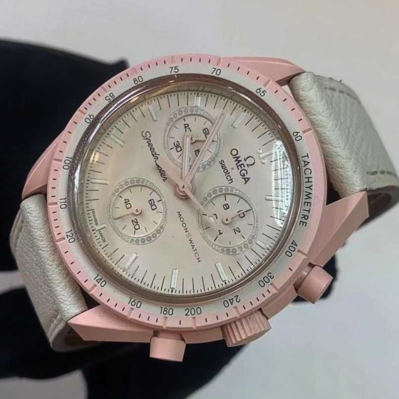 Wenus Watch - niebiańska elegancja na Twojej ręce!
