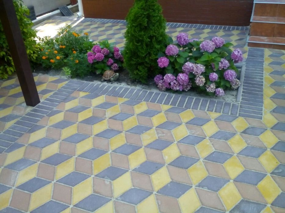 Укладка тротуарной плитки