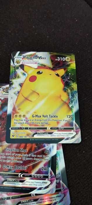 Kolekcjonerskie karty Pokemon V Max