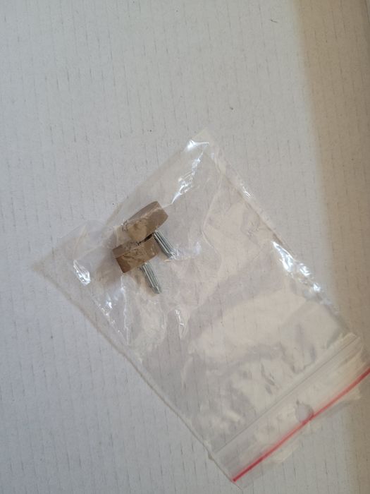 Skórzane czółenka złote 39