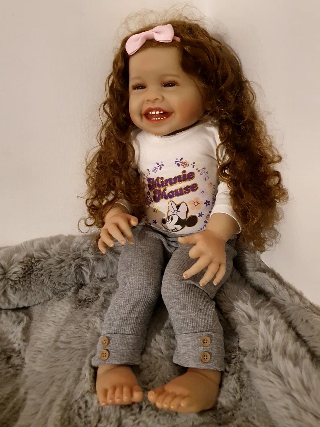 Realistyczna lalka Reborn z długimi włosami śliczna Nowa duża prezent