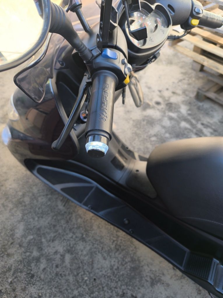 Yamaha majesty 125 bardzo dobry stan