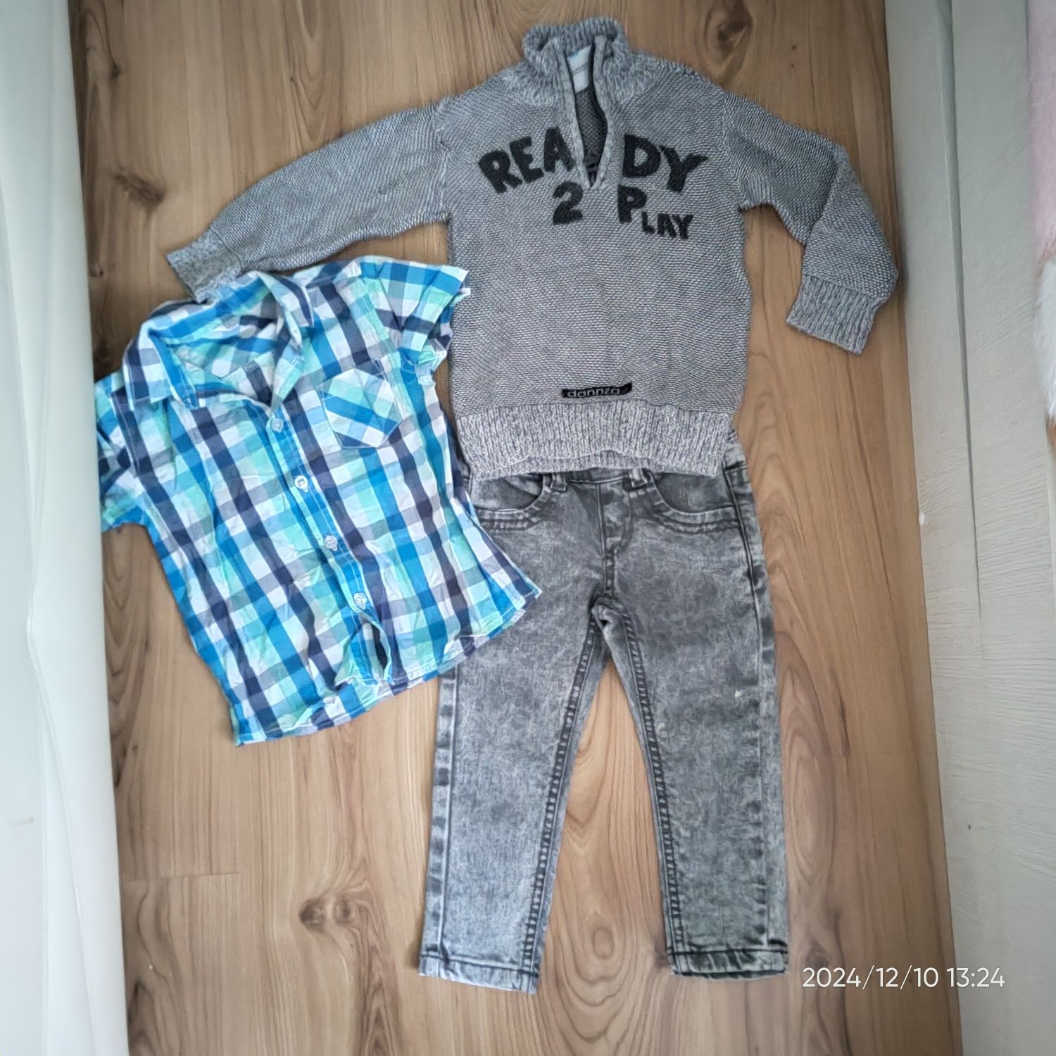 Spodnie, sweter,+ koszula rozmiar 92