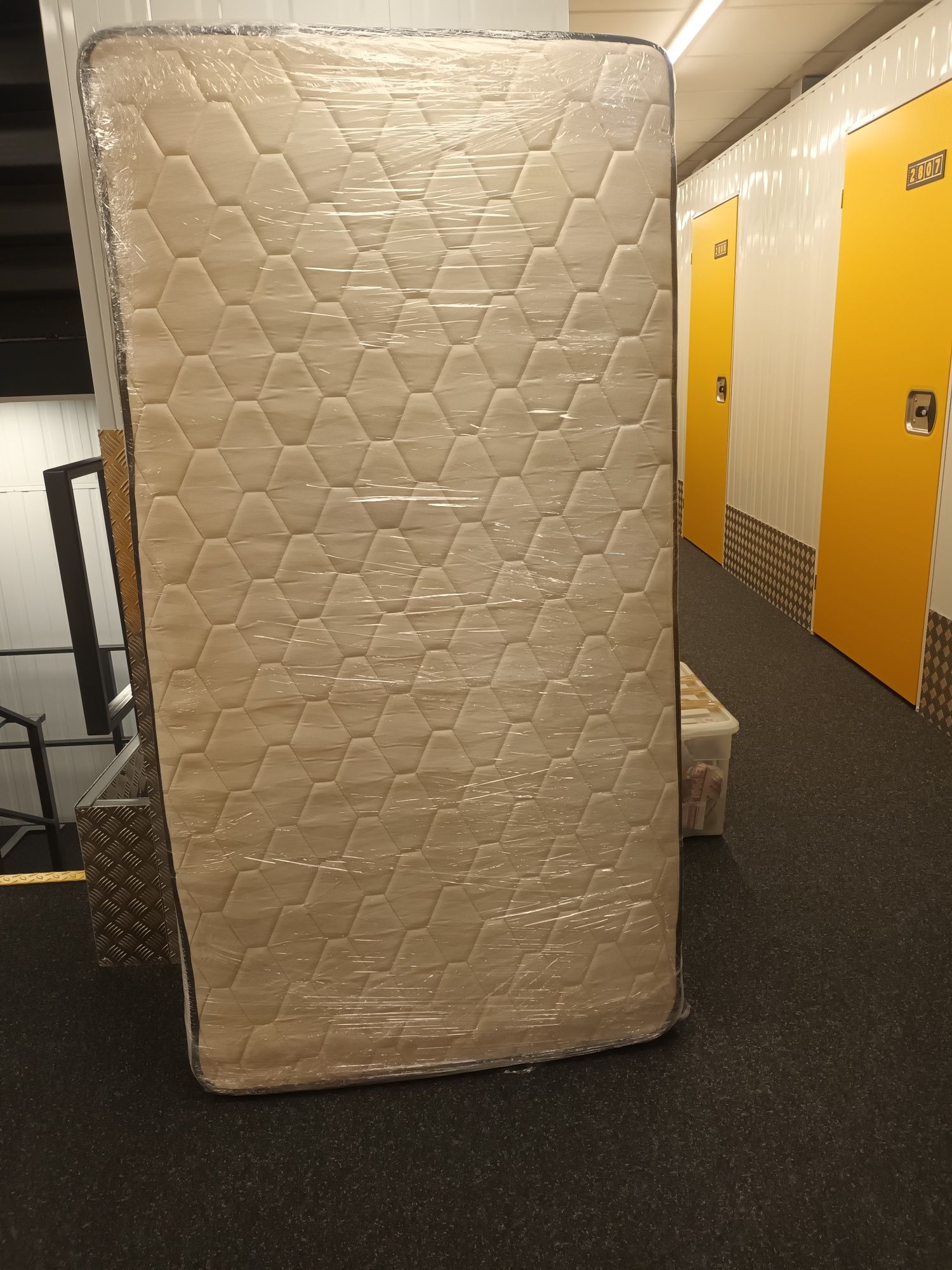 Colchão ortopédico cama de solteiro
35€

Transporte a cargo do comprad