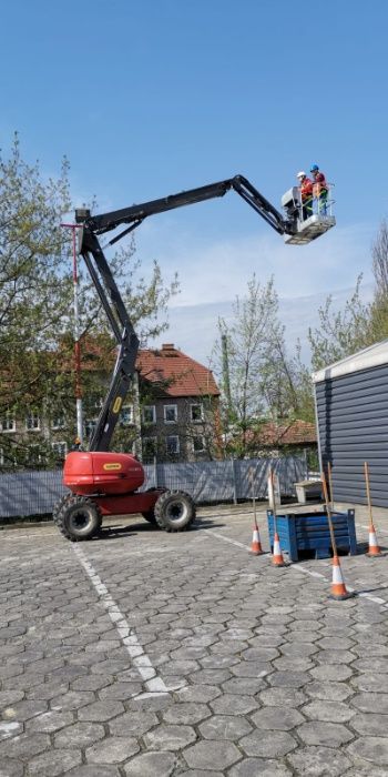 Kurs na podnośniki koszowe zwyżki z egzaminem UDT Podesty przejezdne