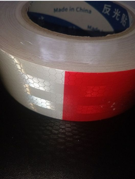 Світовідбивна стрічка на кузов авто 50 м