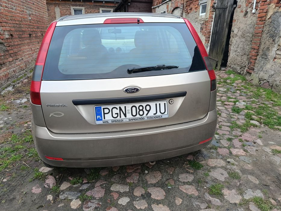 Ford Fiesta 2004