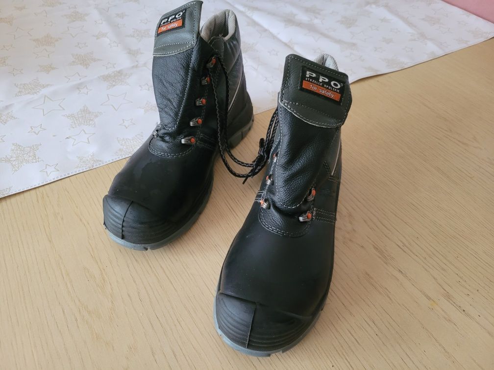 Nowe buty robocze PPO Strzelce Opolskie r. 42 model 757