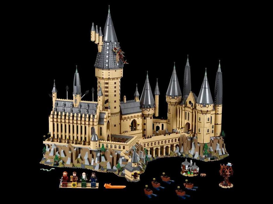 Конструктор LEGO Harry Potter Hogwarts Castle 71043, 6020 деталей