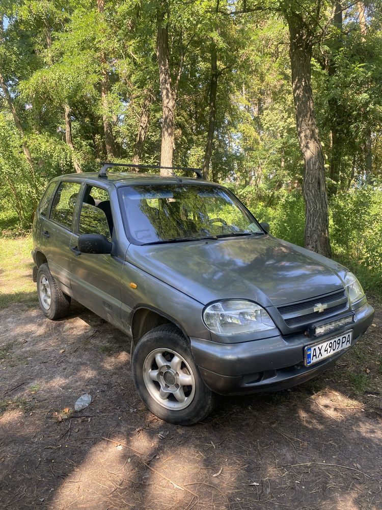 Продам Ниву Шевролет
