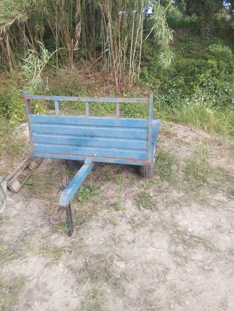 Atrelado agricula