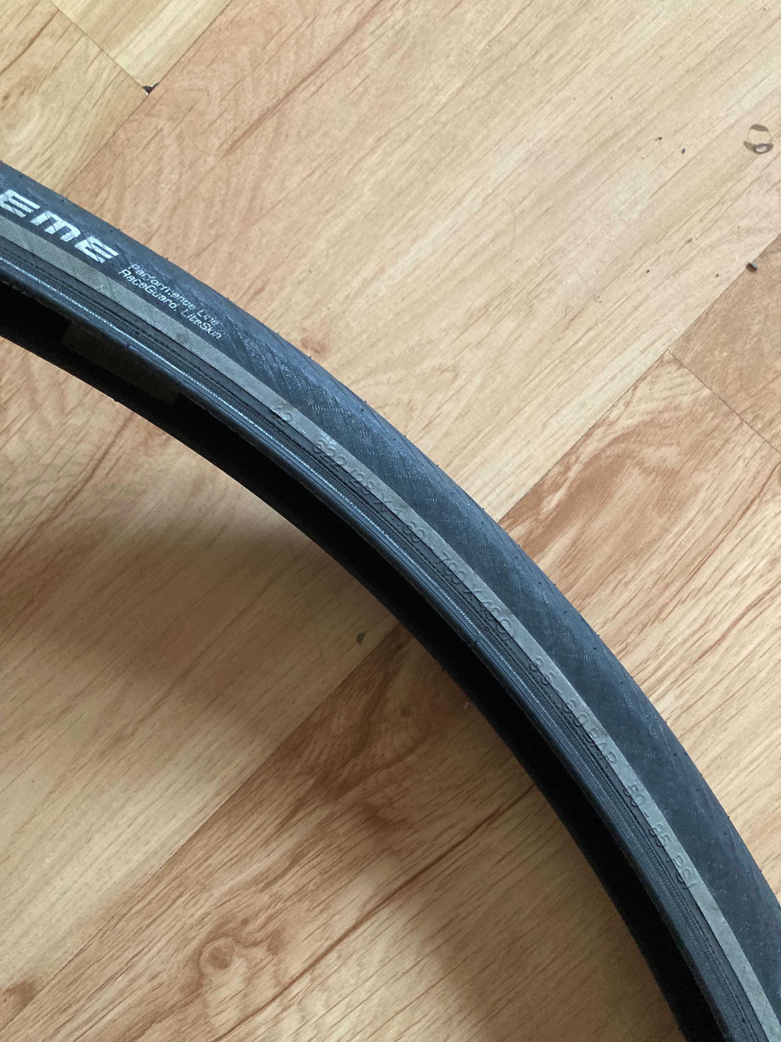 Używana opona Schwalbe Supreme / 28 cali / 700x40C