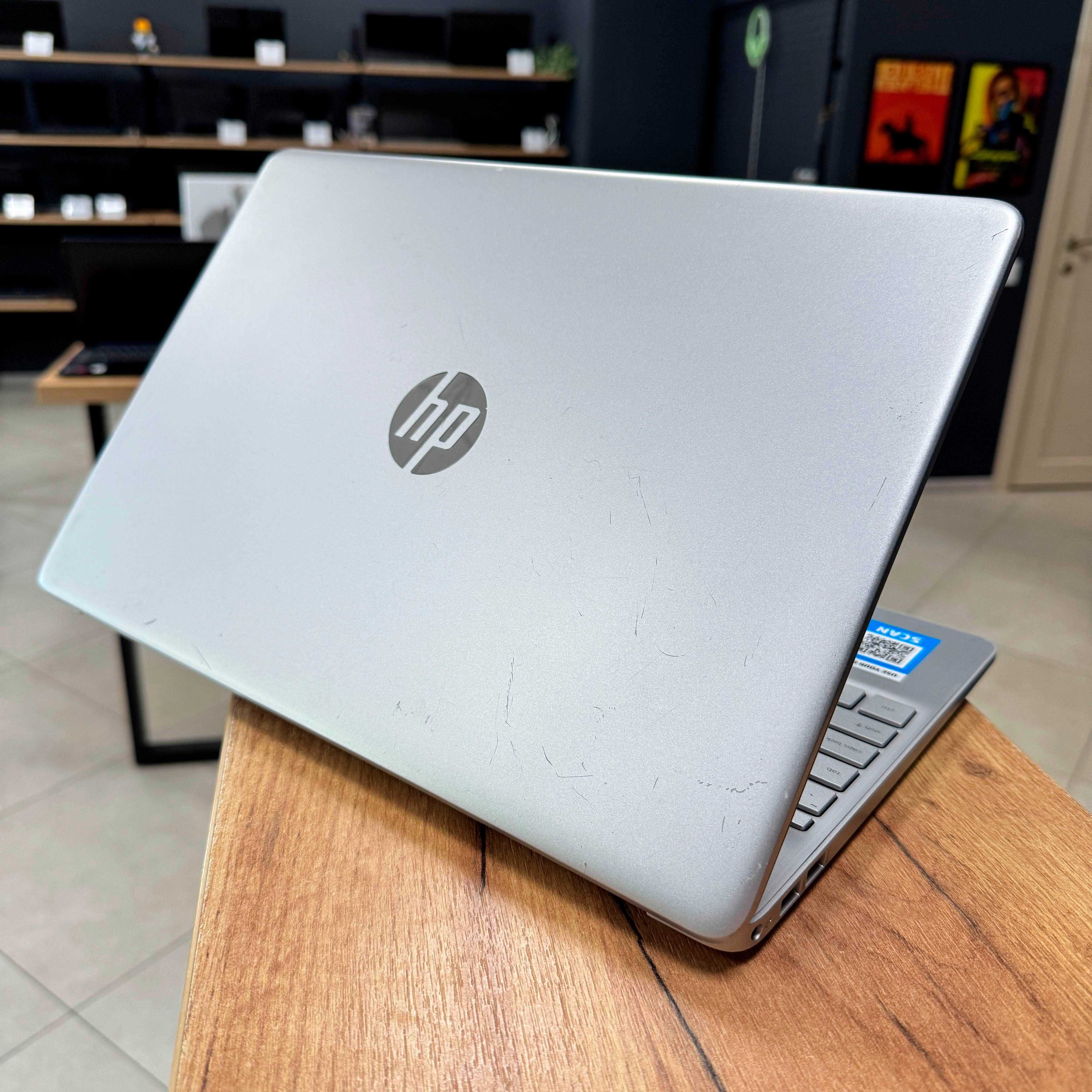 Ноутбук HP 15 - Core i5 1035G1 4 ядра/Intel UHD/16 GB/512 GB NVME