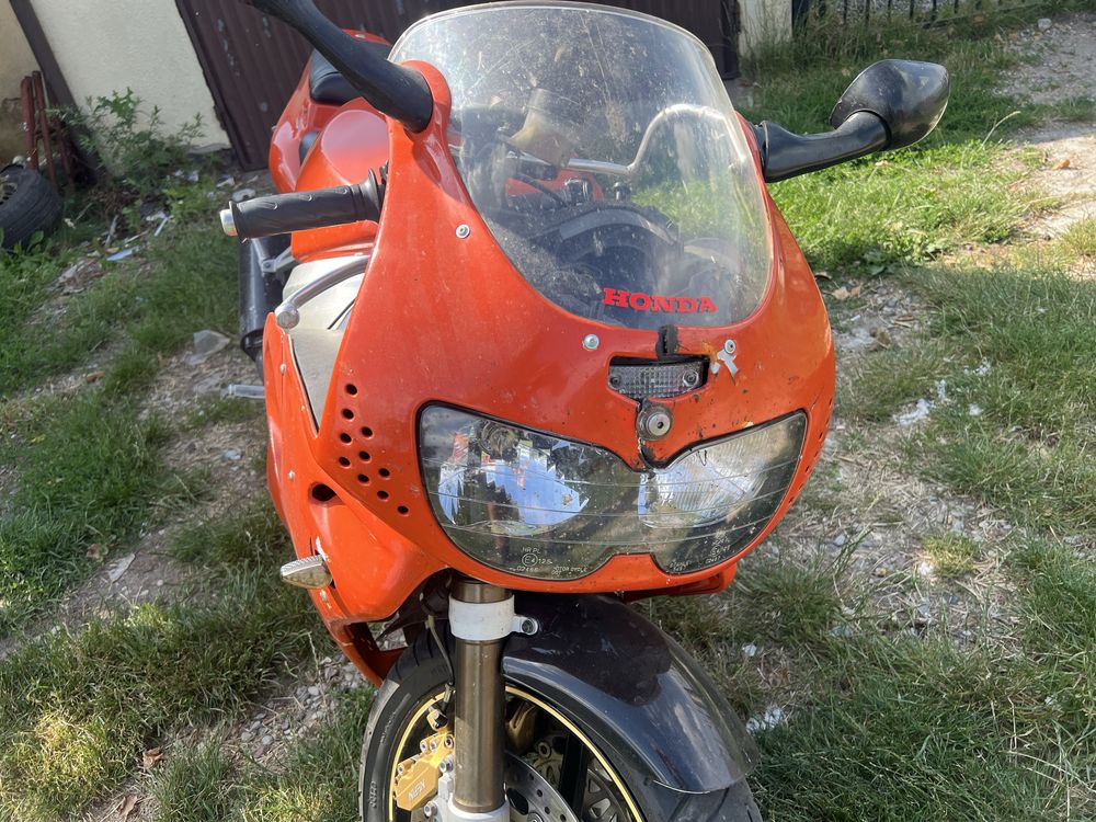 Honda CBR 900rr sc28 1994r ZAMIANA!