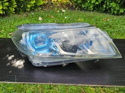 Lampy LED przednie Suzuki Vitara 2016