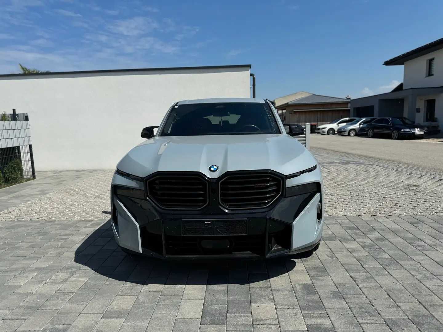 Разборка BMW XM G09 бампер б/у автозапчастини