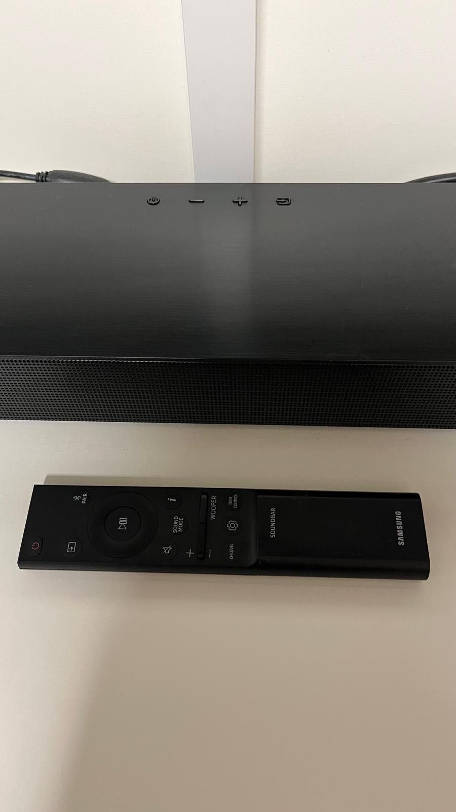 ( Como novo e com caixa) Hw b650 Soundbar Samsung