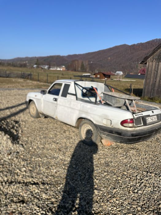 Волга пікап на повному ходу