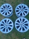 Felgi aluminiowe toyota corolla e21 lift  16 cali