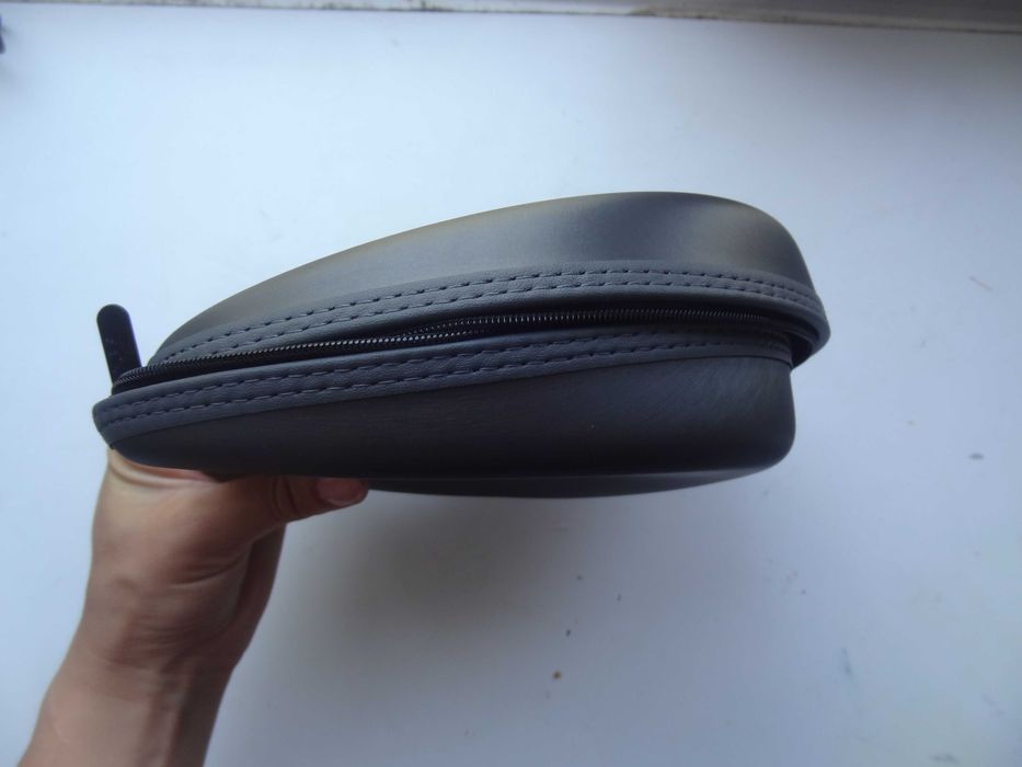 Emporio Armani оригінальний футляр чехол для окулярів