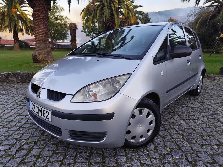 Mitsubishi Colt 1.1 - Revisão Feita - A/C Carregado - Selo Barato