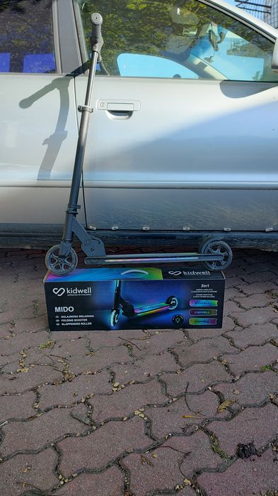 Hulajnoga kidwell z ledami rgb